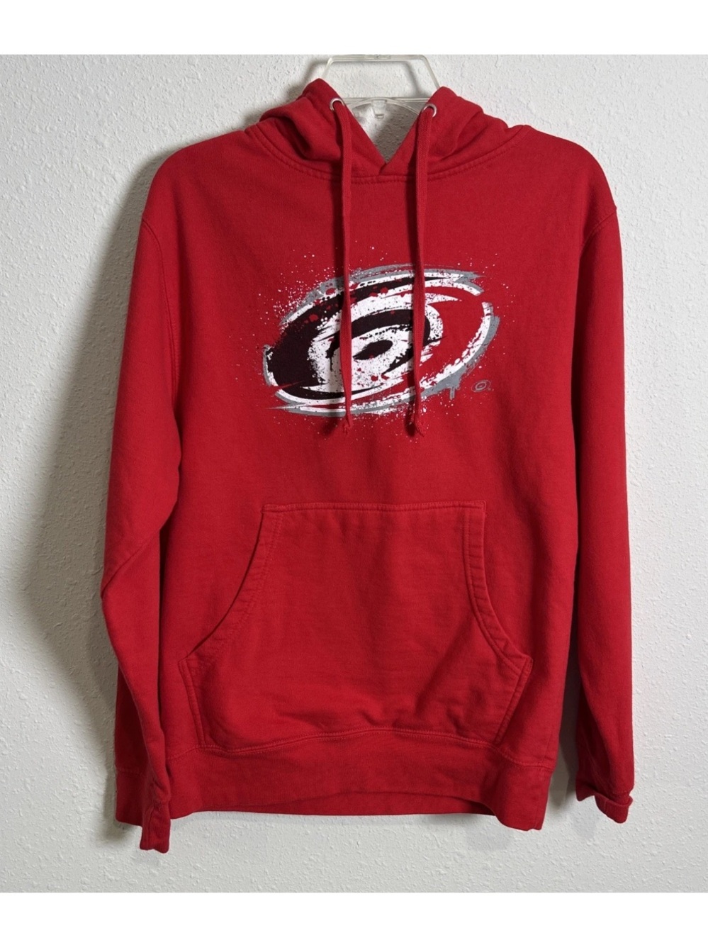 Carolina Hurricanes Fanatics Red Hoodie Fleece Sweatshirt Men’s Small Unisex